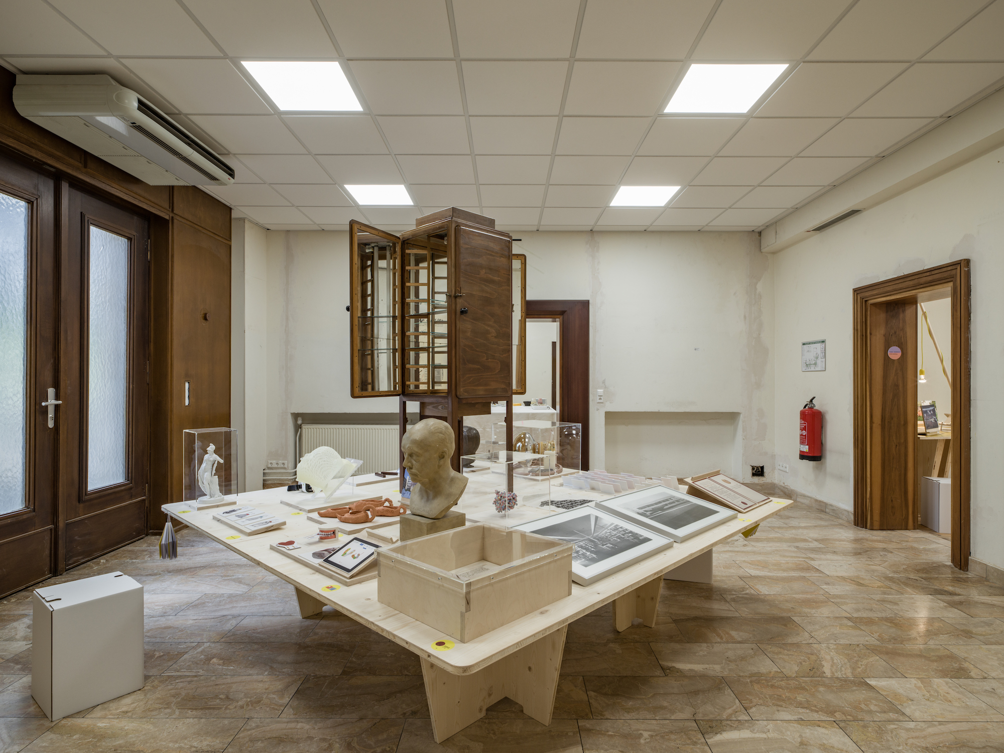 Artefakte für assoziativen Zugang